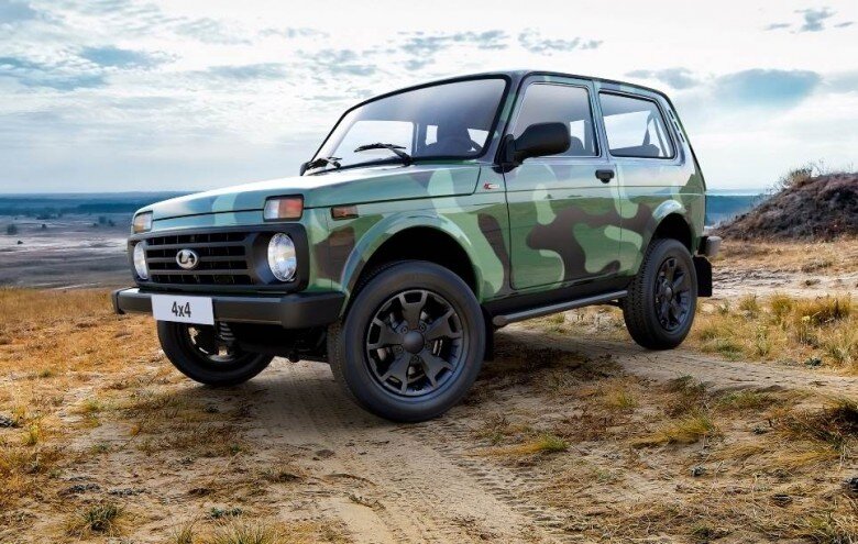  Российского автолюбителя пугают тем, что в России скоро не останется автомобилей дешевле миллиона рублей. Но мы еще надеемся на то, что сможем подобрать себе машинку подешевле. Чтобы новая была. И обязательно кроссовер.