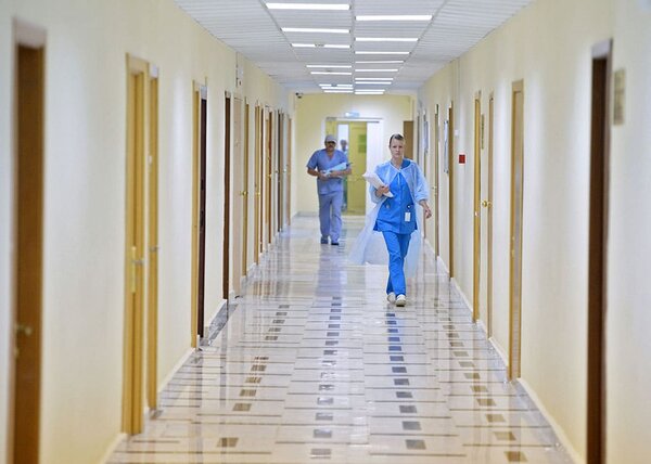 В трети российских больниц зарплаты медиков оказались ниже средних по регионам