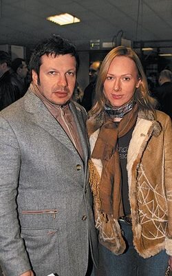 сколько жен было у владимира