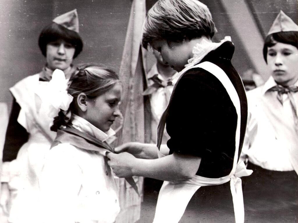 Как принимали в пионеры в Советском Союзе https://amarok-man.livejournal.com/5202822.html?view=comments