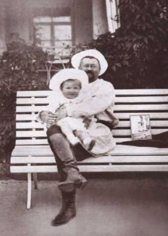 Савва Морозов с сыном Саввой