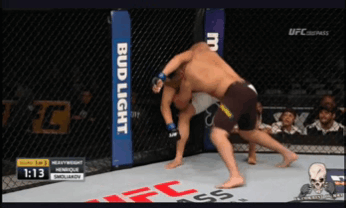 Источник: https://vk.com/best_of_mma