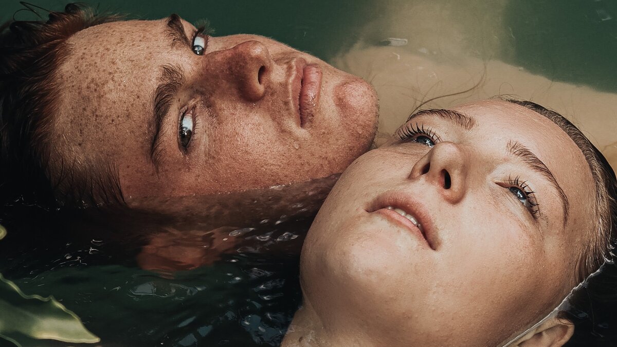 Советы, как сделать этот опыт незабываемым. Кажется, близкие дружеские отношения, которые иногда (а может, и почаще) сдабриваются отношениями интимного характера, придумал гений.