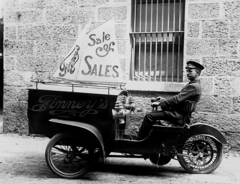 Auto-Carrier Delivery Box Van, 1910