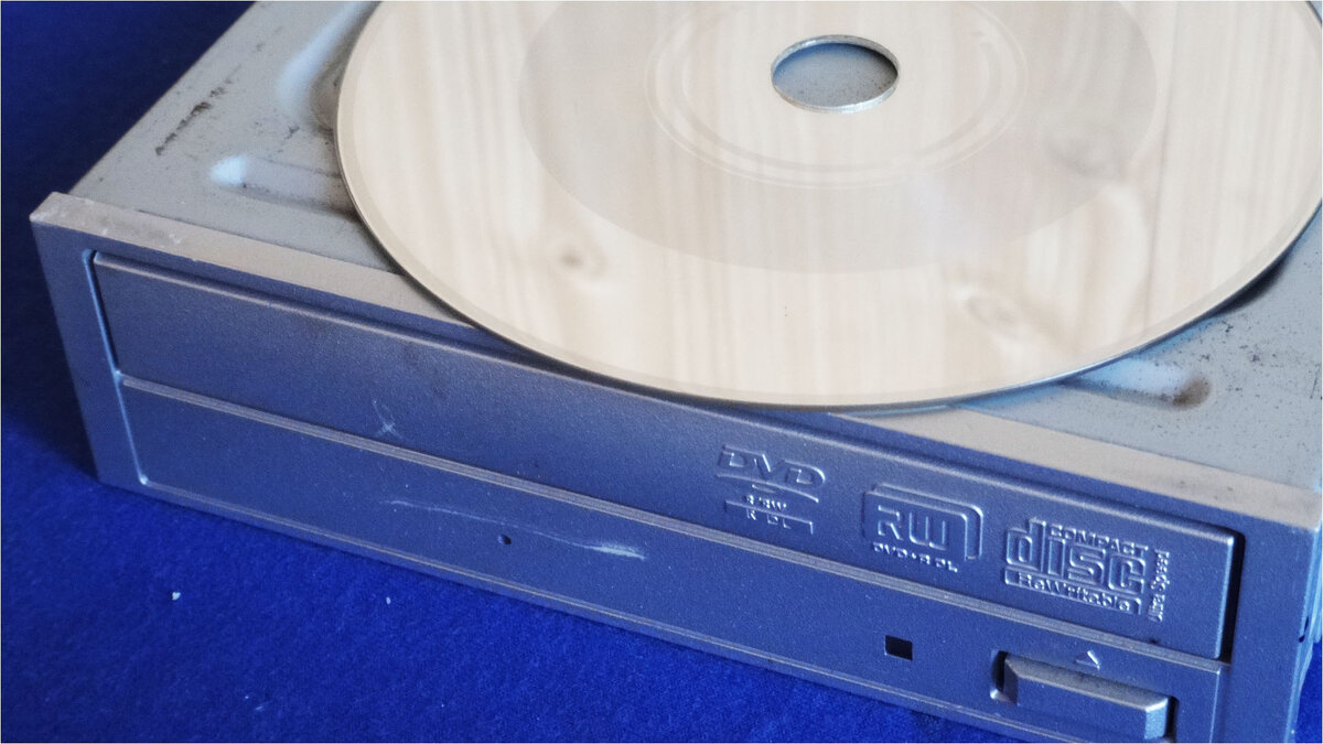 старый DVD