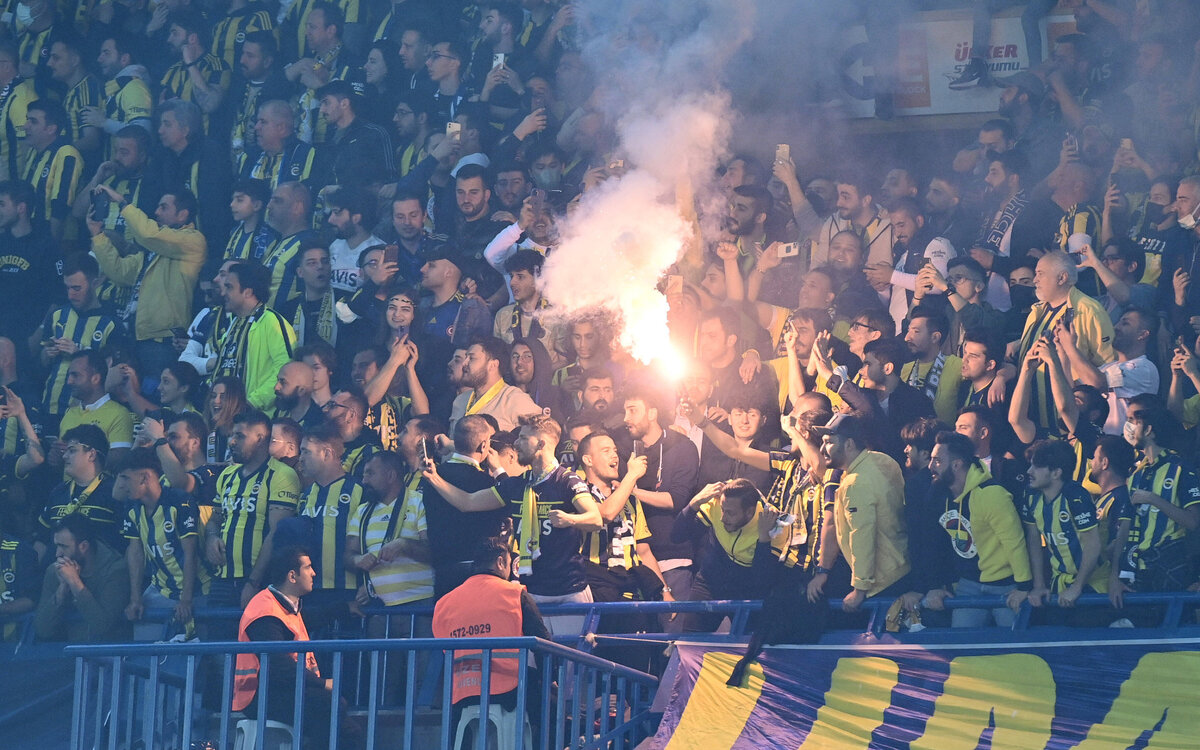 Фанаты Фенербахче