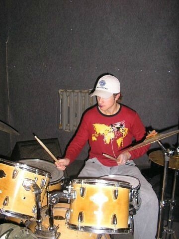 2005 г. Я на репетиции с группой "Запасной выход".