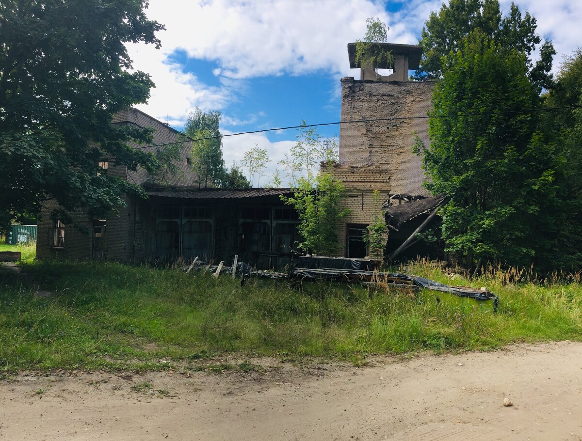 Заброшенная пожарная часть. Тверская область  Белый городок. 