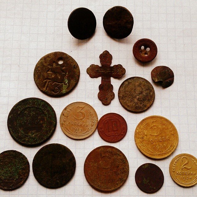 Находки с одного небольшого домика.