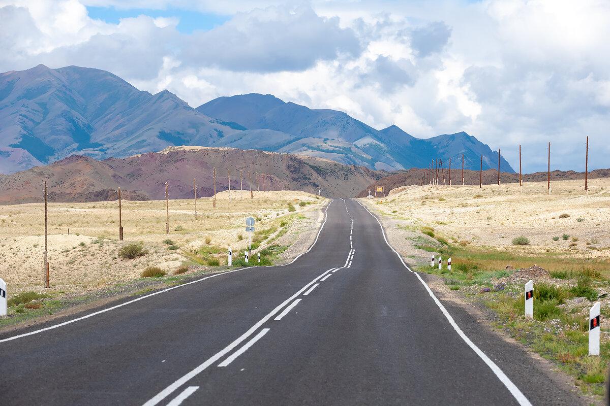 Чуйский тракт в районе Кош-Агача.