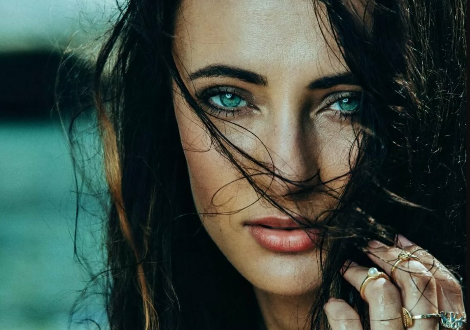 фото из сети                        Станимира - принцесса волков