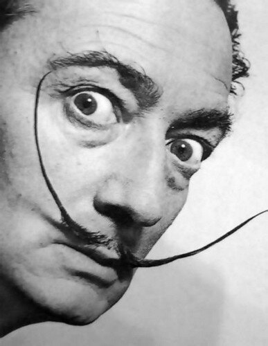 Фото - https://muzei-mira.com/biografia_hudojnikov/774-biografiya-salvadora-dali.htmlФ