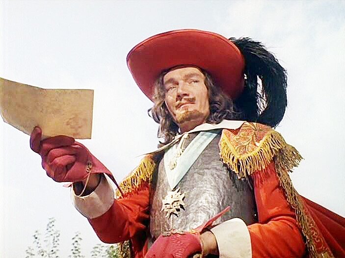 Для вскрытия дверного замка от клиента нужен документ о праве собственности или официальный договор аренды. По крайней мере, если вы сами собственник, надо зайти на сайт налоговой службы и показать мастеру, что вы владеете этим имуществом. Вот, у Его Высокопреосвященства сей документ имеется😆. Без вопросов!