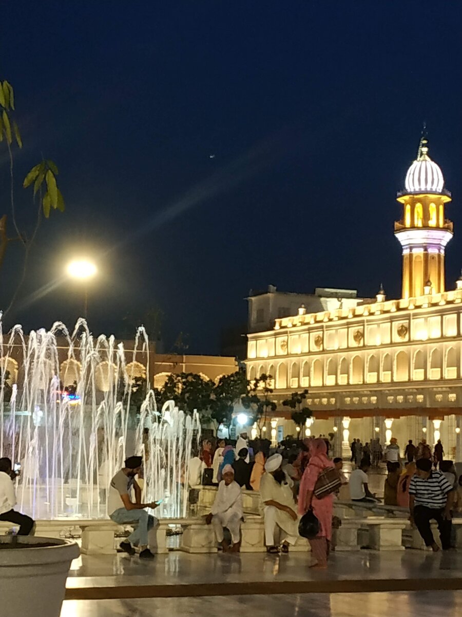 Центральная площадь