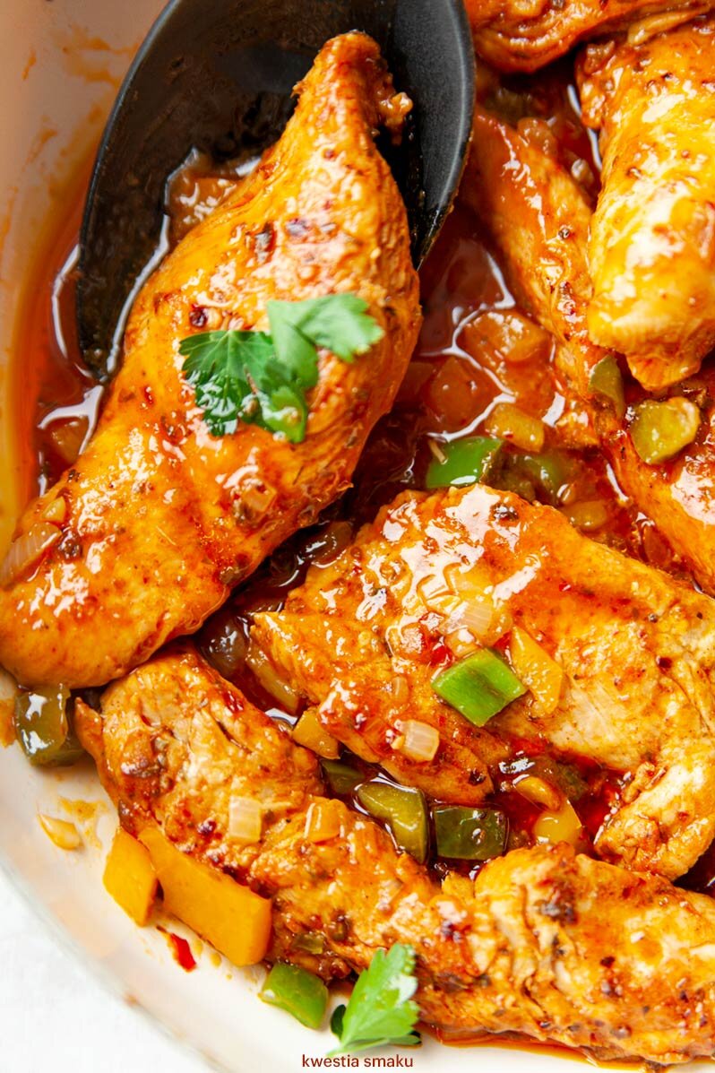 Индейка в соусе. Фото Яндекса.