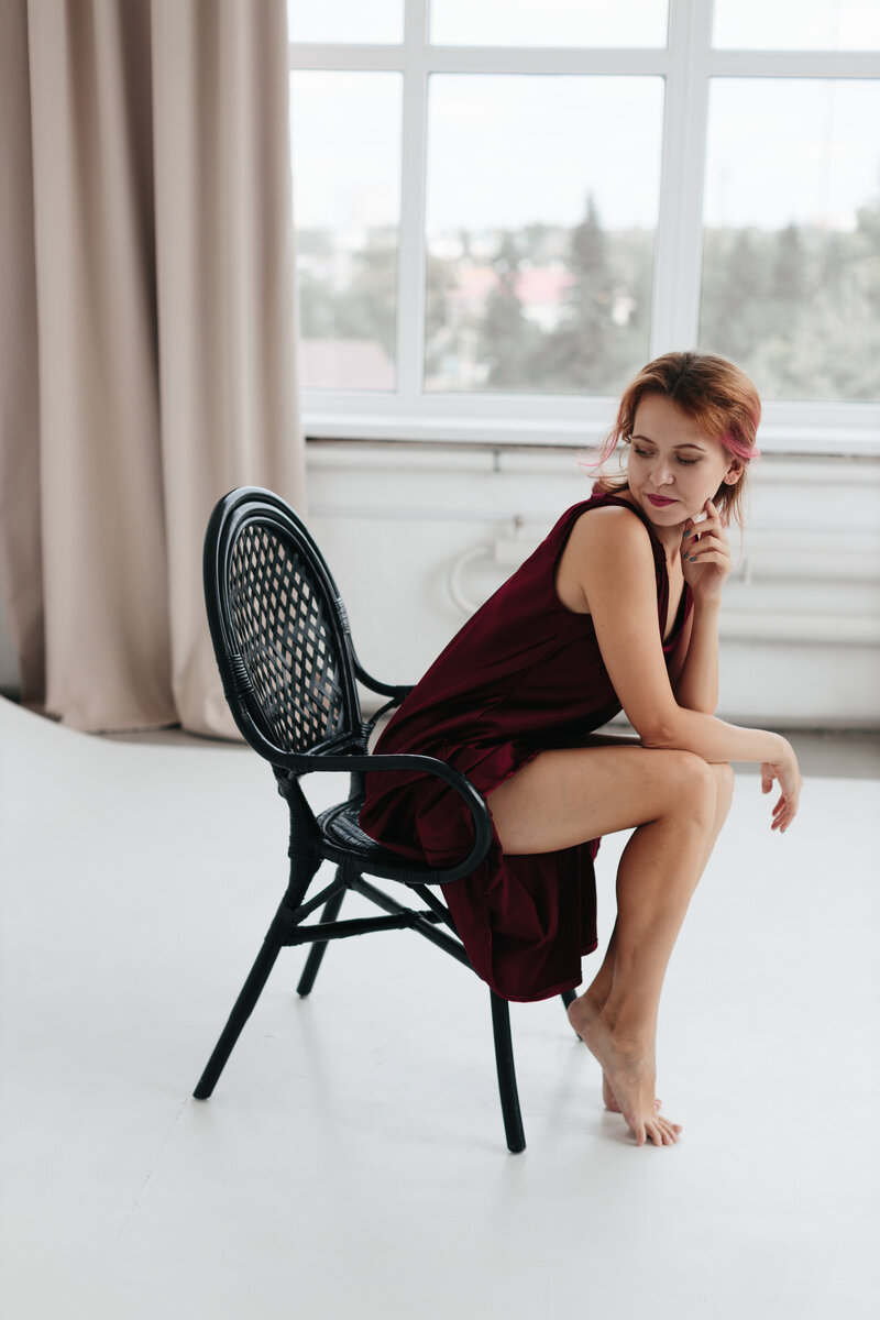 Сижу на стуле, жду чуда! Фото https://zen.yandex.ru/rastem_vmeste