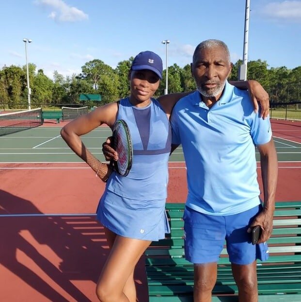 Реальное фото Уильямса и своей дочери Винус