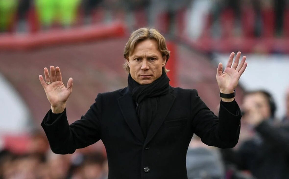 Валерий Карпин