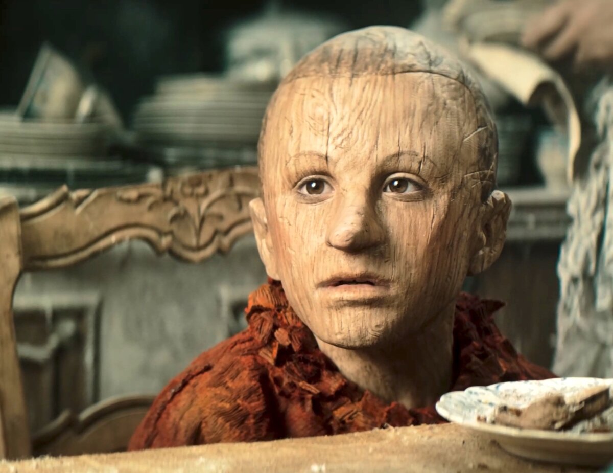 Пиноккио - листайте фото влево