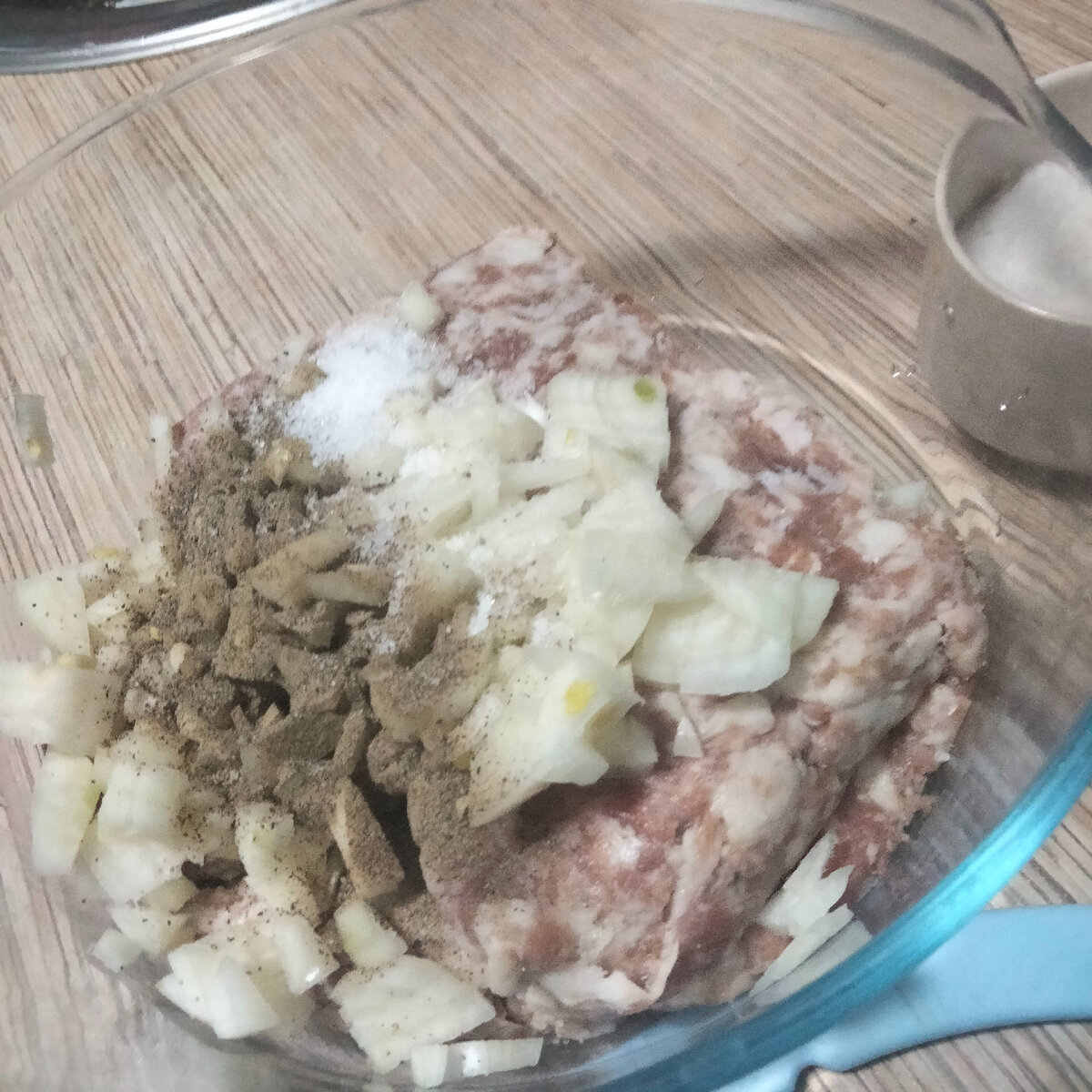 Ничего лишнего, ничего личного)