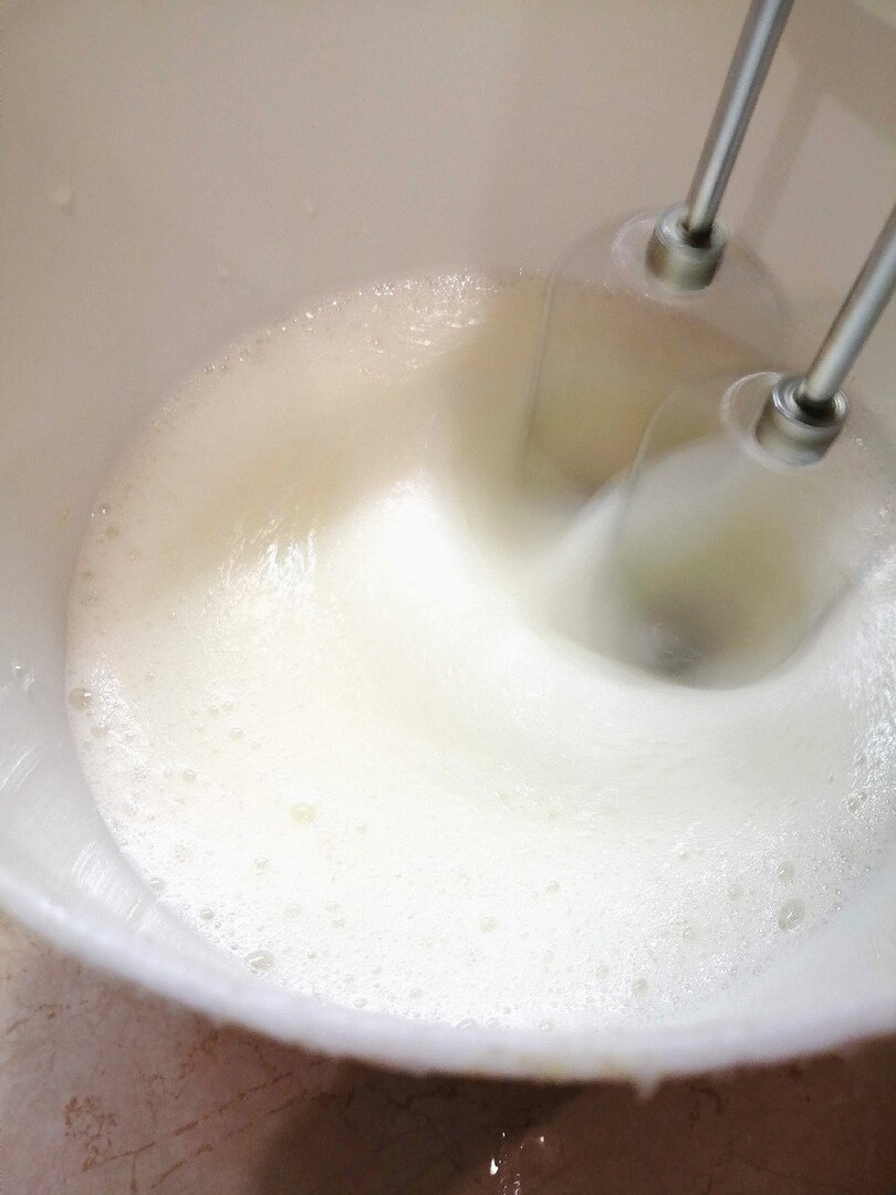 Взбить яйца