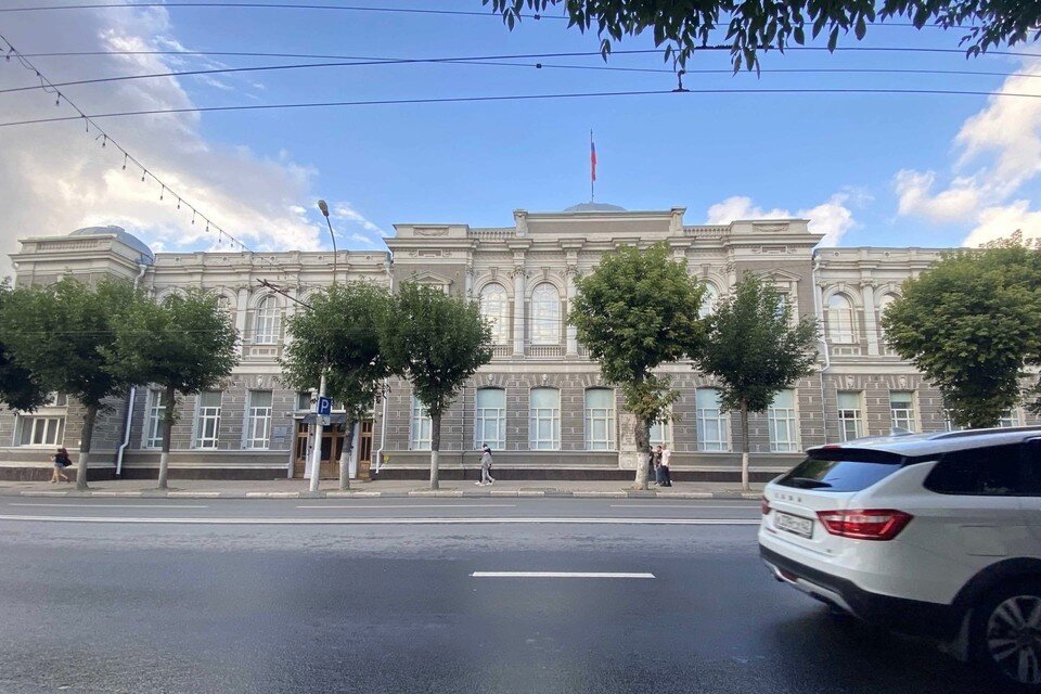     В наследство от прежних властей региона новому губернатору достанется множество нерешенных задач.