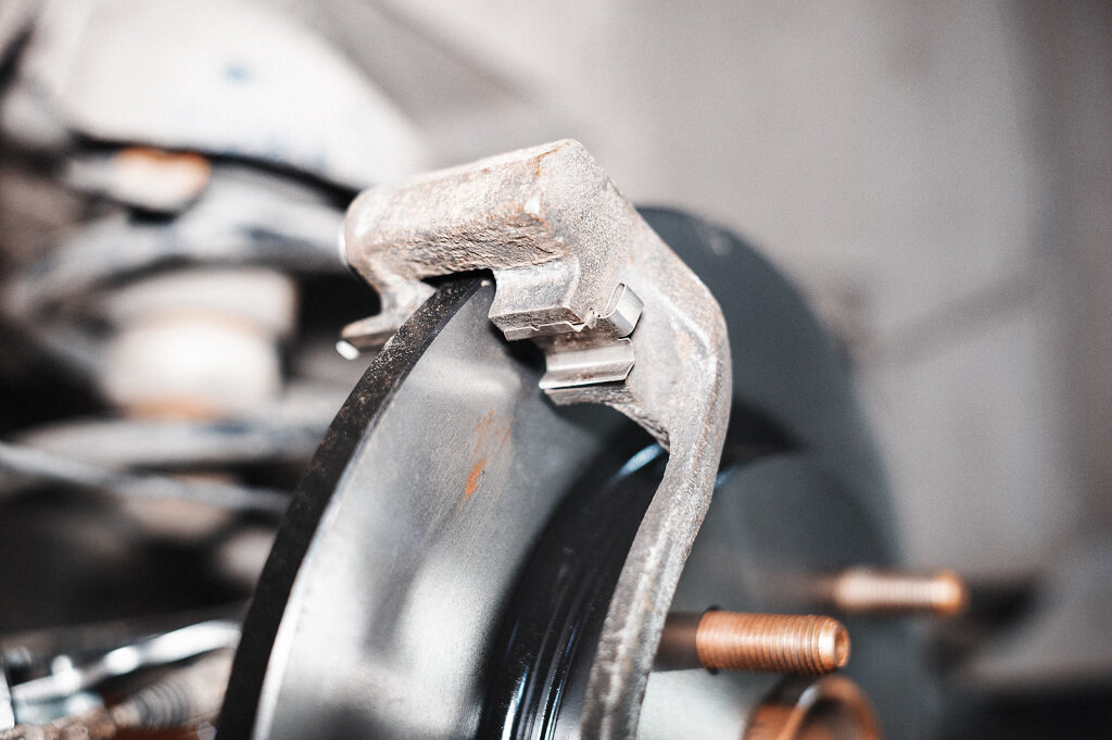 Пружины тормозных колодок