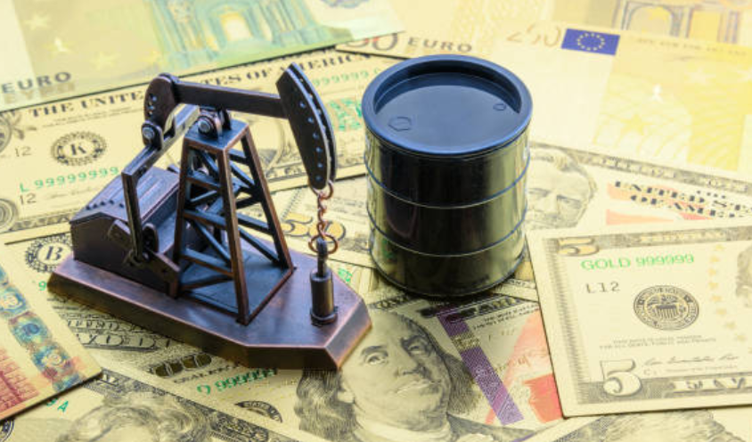 Мировой спрос на нефть продолжает падать на фоне приостановок и ограничений на поездки во многих странах