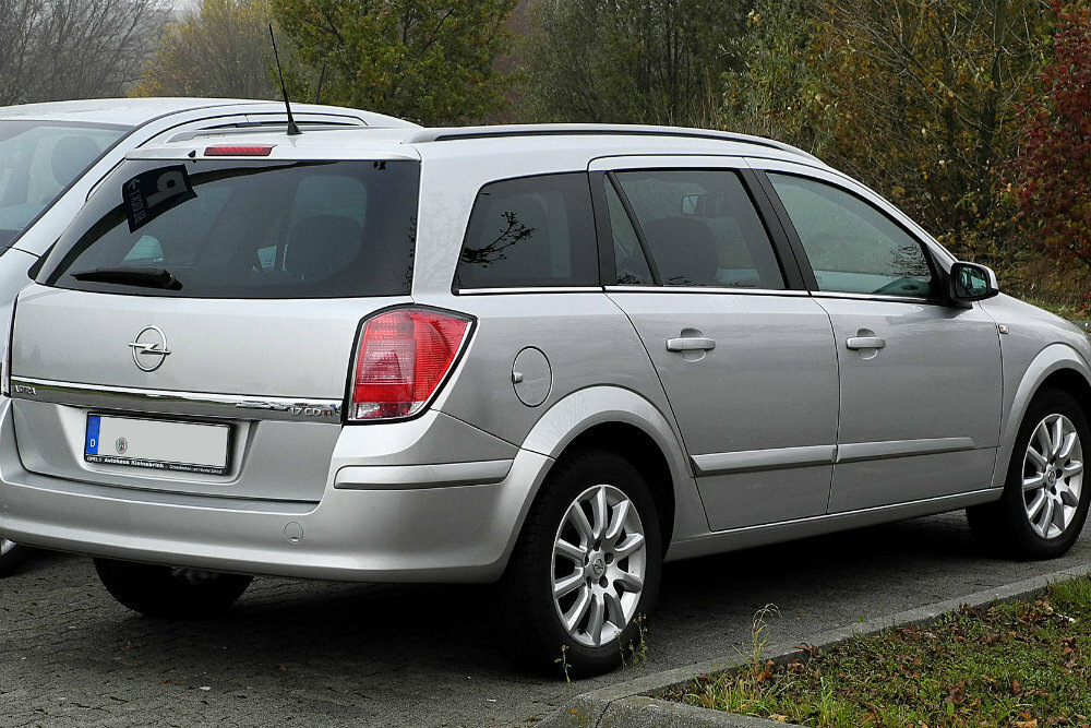 Opel Astra Caravan H или JOpel Astra. Фото: www.wikimedia.org