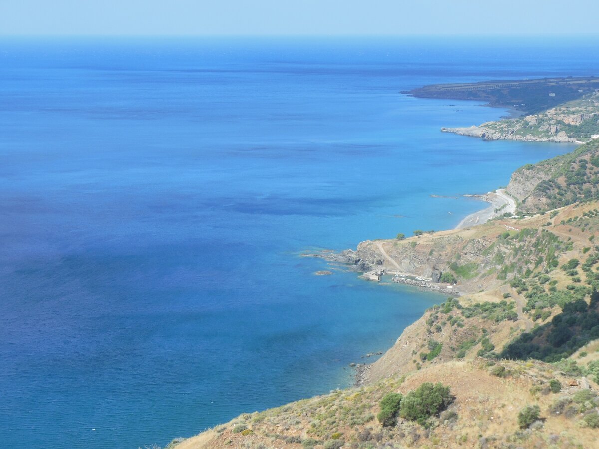 Ливийское море, входящее в бассейн Средиземного моря