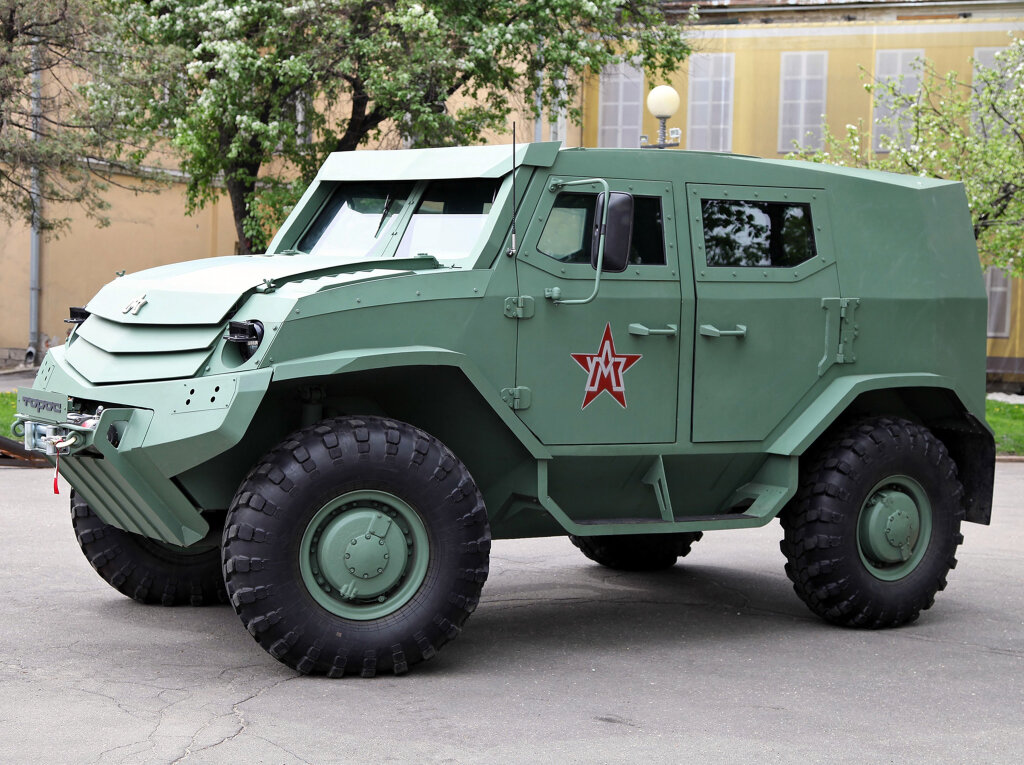 Иллюстрации с сайта Wroom