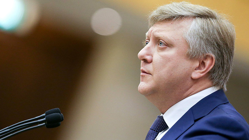 Дмитрий Вяткин предложил переносить выборы губернаторов, если голосование проходит в региональном заксобрании. Фото: сайт Госдумы
