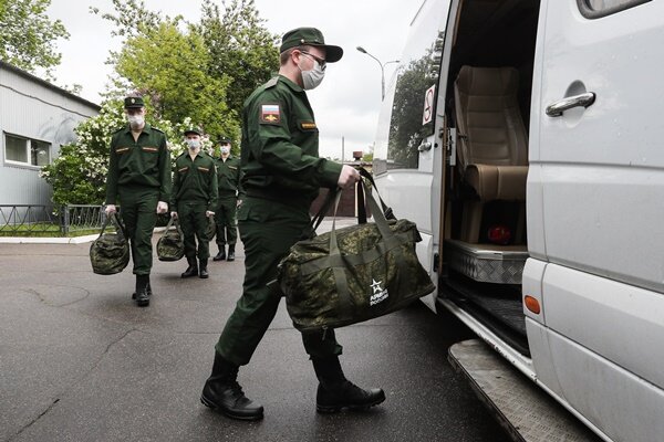 У призывников не берут анализы, некоторых из них отвозят в пункты сбора без прохождения медосмотра.