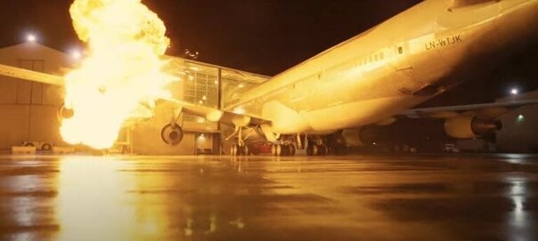 Сцена из фильма "Довод"