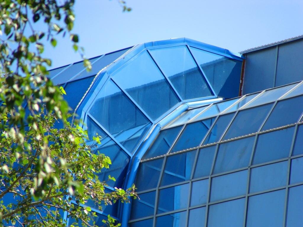 Здание офисного центра.