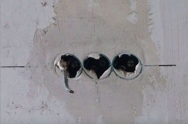 Подрозетники установленные на гипсовую штукатурку