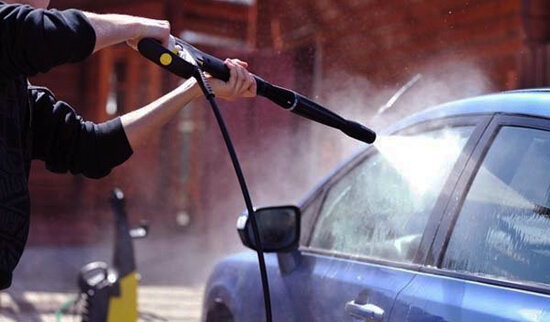Как эффективно помыть машину? Детейлинг в собственном гараже.