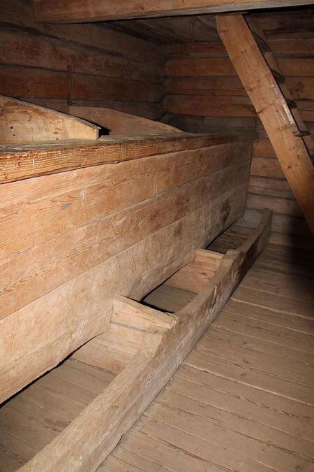 Сусеки амбара Фото Insider https://ru.wikipedia.org