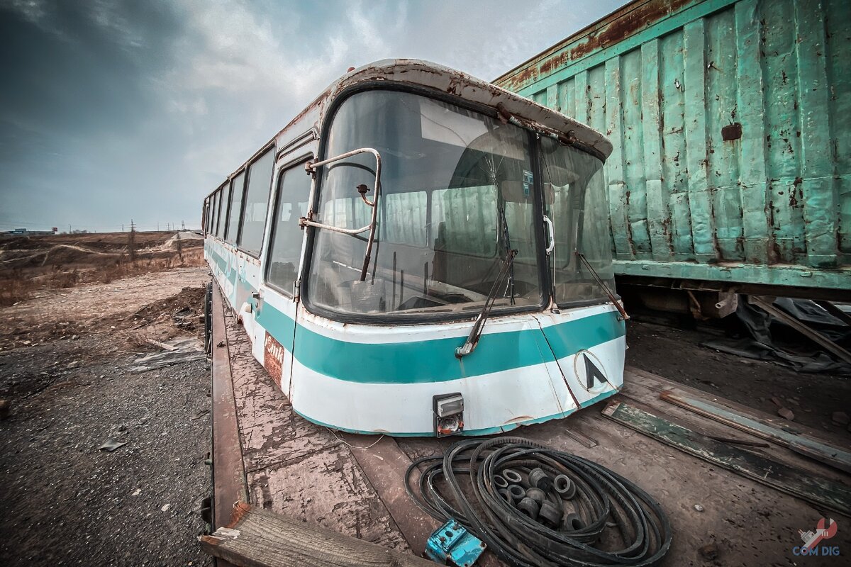 ЛАЗ-695.