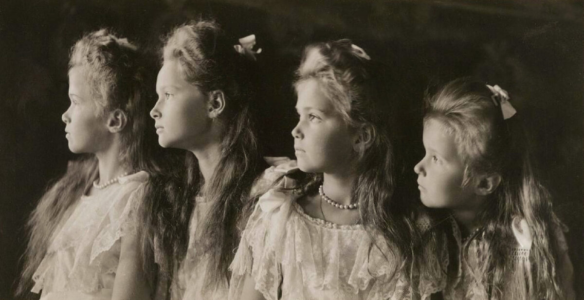 1906 год. Ольга, Татьяна, Мария, Анастасия. 