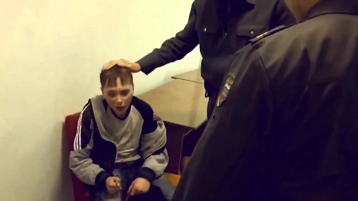 "УБЕРИ СВОЮ КАМЕРУ ПЕЧАЛЬНУЮ!"