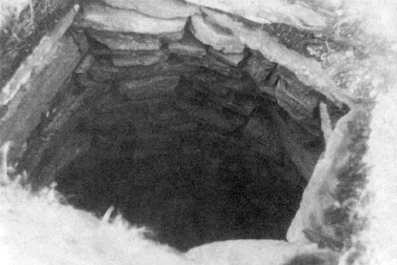 Фото 1995г. из книги "Осиротевшие берега" (Михаил Григорьевич Орешета)