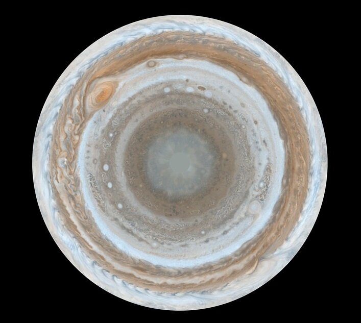 Южный полюс Юпитера, сфотографированный из космоса
