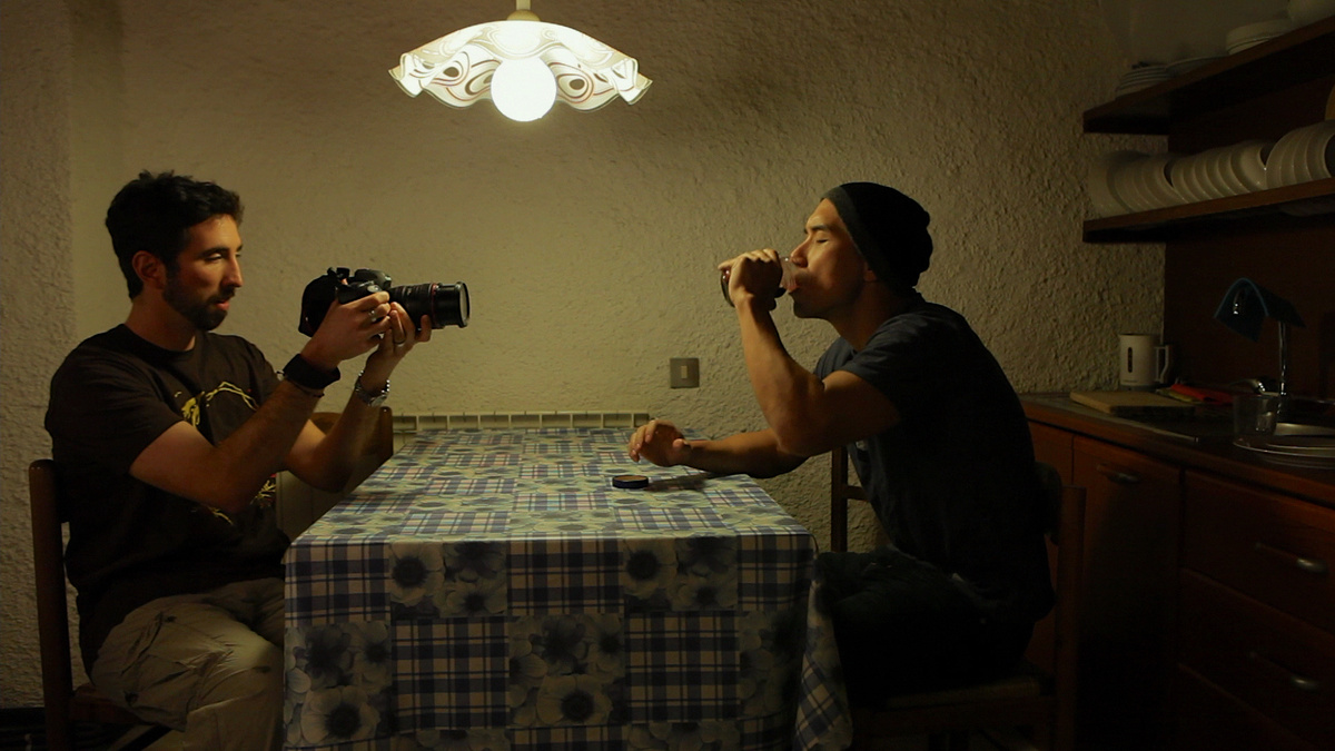 Кадр из фильма "Поражённый" (2013)