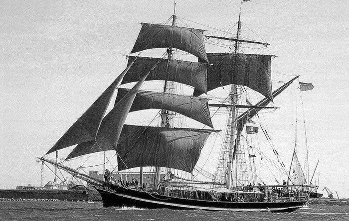 Корабль "Розалия"