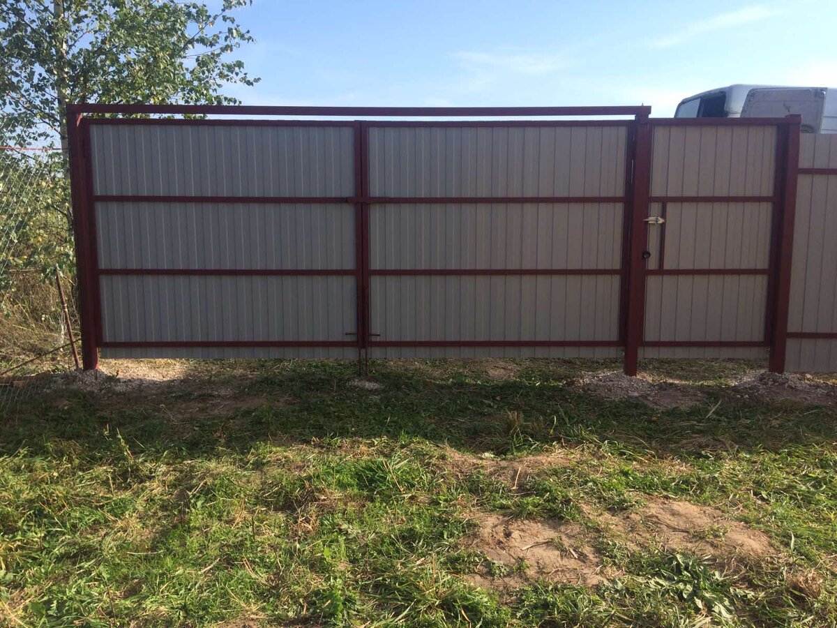 Ворота и калитка с забором