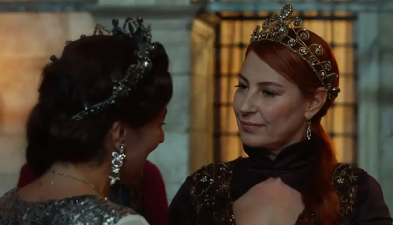 Кадр из сериала Великолепный век, неважно кто в постели мужа, главное что выбрала именно жена