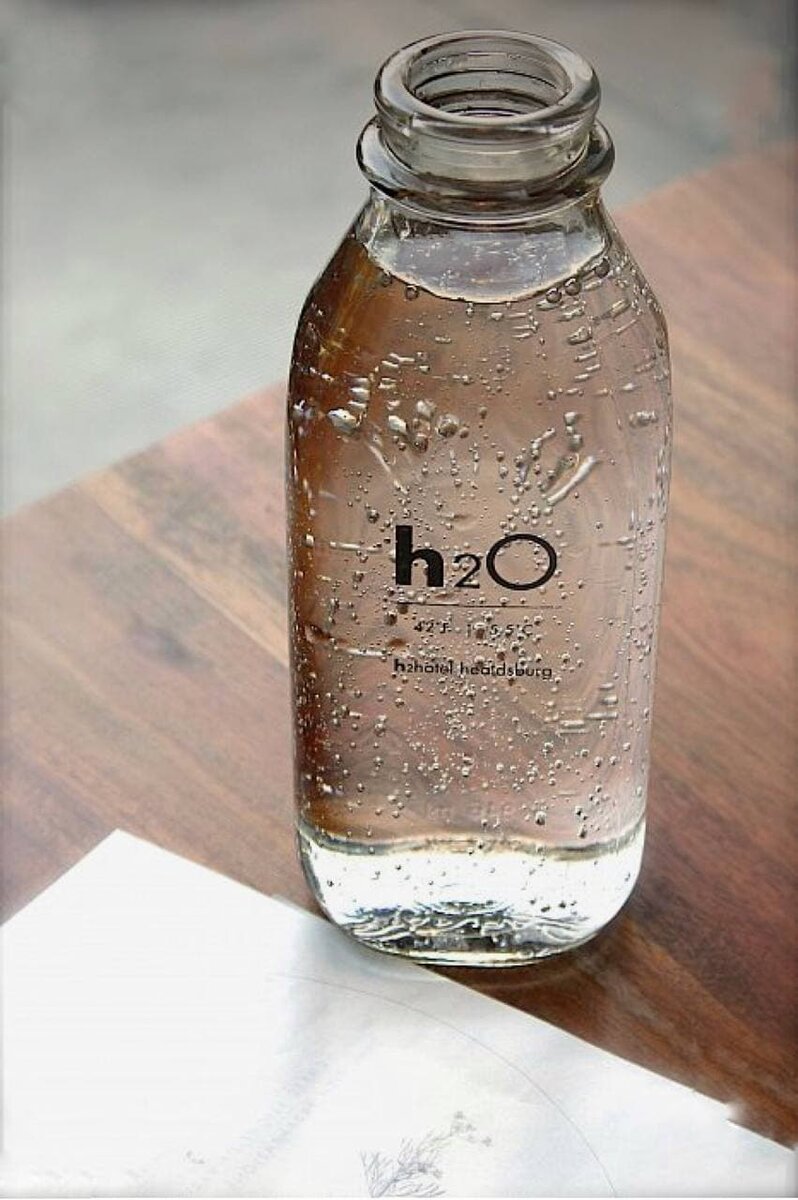 Мозг всегда ищет волшебное средство избавления от жира и галлюцинирует, вводя нас в заблуждение. 
Самые известные мифы о похудении:

🧐Сауна для жиро сжигания.
Сразу скажу, что отсутствие разводов жира на коже в процессе нахождения в сауне - это не признак отсутствия эффективности. Этот метод просто не эффективен и исследования показывают увеличение энерготрат в сауне на 3-5 ккал. за 30 минут.
🧐Активная мыслительная деятельность.
Исследования показали увеличение энерготрат во время напряжённой умственной деятельности АЖ на 0.0025 ккал/мин. При таком способе вы точно не похудеете.
🧐Пить холодную воду, а не комнатной температуры.
Схема работает, так как при ангине и приёме антибиотиков точно похудеете. Но на самом деле, исследованиями это не оправдано.
Вот такие интересные факты.

Если есть ещё вопросы, пишите в комментарии, развею Ваши мифы❤️
