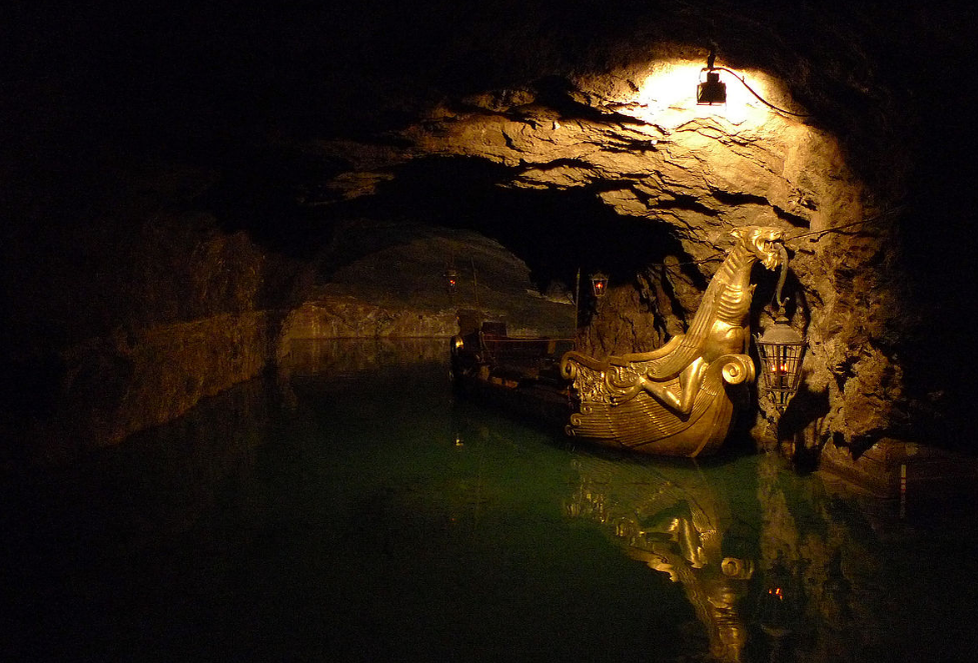 Затопленная шахта в Вене. Фото из свободных источников. 
