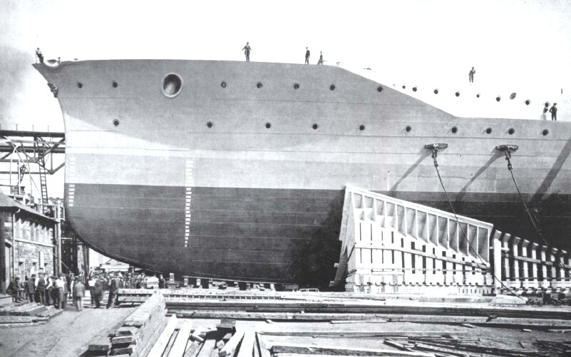 Носовая часть линейного крейсера «Конго» на стапеле, май 1912 года